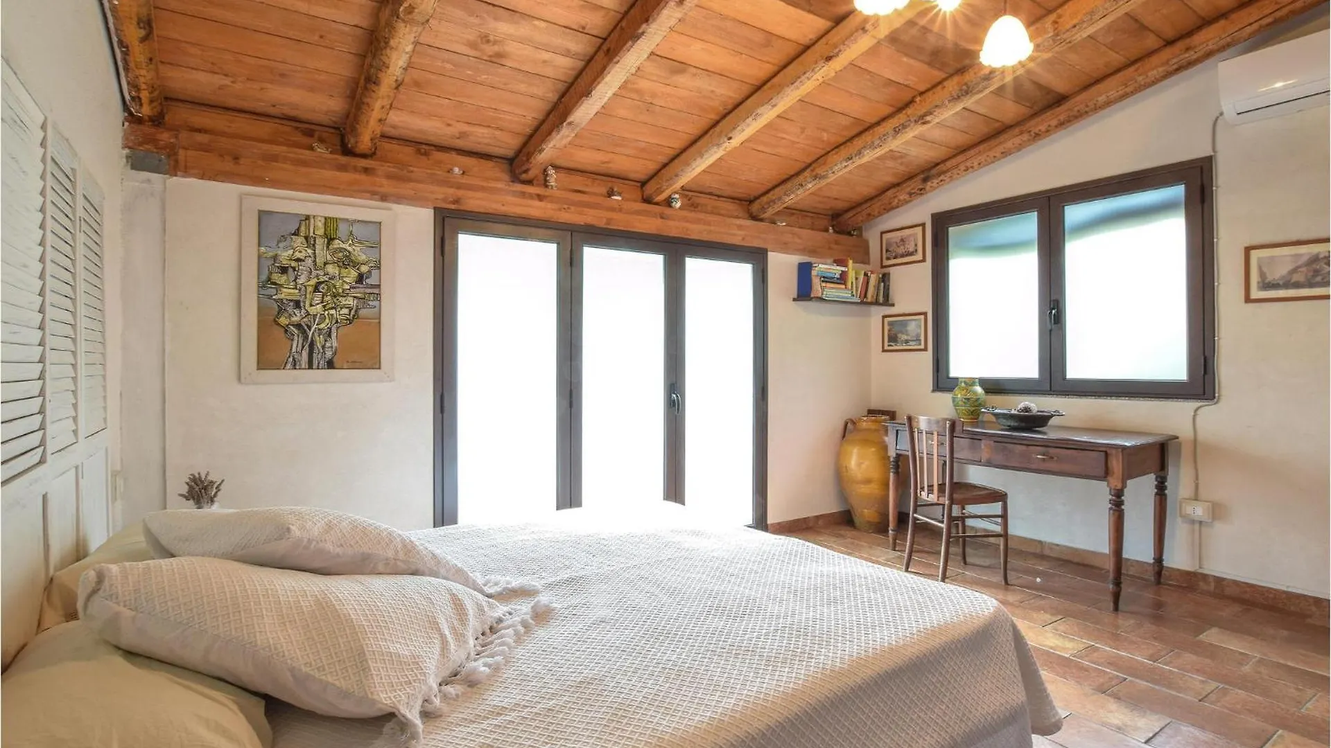 Amazing Home In Santa Teresa Di Riva With Kitchen Capomulini